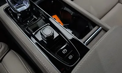 Volvo S90 2026, 3156 км, за 38110.77 USD - фото 16