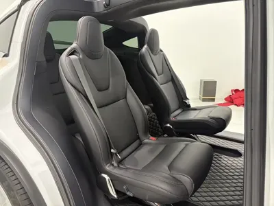 Tesla Model X 2018, 90000 км, за 27338.93 USD - фото 9