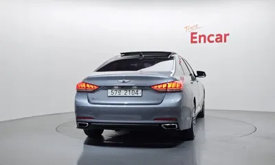 Hyundai Genesis 2015, 162106 км, за 4923.2 USD