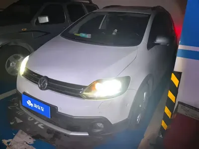 Volkswagen Golf (Import) · 2014 год