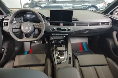 Audi A4L 2024, 11399 км, за 30947 USD - фото 12