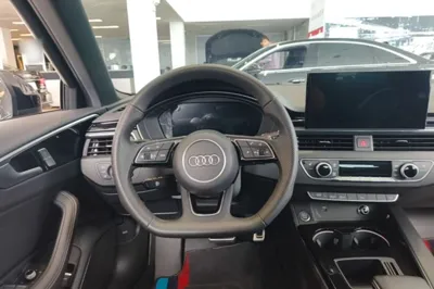 Audi A4L 2024, 11399 км, за 30947 USD - фото 13
