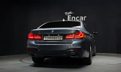 BMW 5-Series 2017, 104083 км, за 14113.17 USD