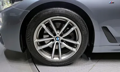 BMW 5-Series 2017, 104083 км, за 14113.17 USD