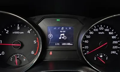 Kia Canival 2017, 165188 км, за 6840.39 USD - фото 8