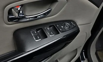 Kia Canival 2017, 165188 км, за 6840.39 USD - фото 17