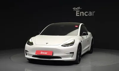 Tesla Model 3 2021, 57552 км, за 21387.24 USD