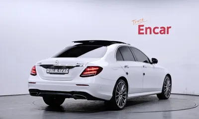 Mercedes-Benz E-Class 2017, 89786 км, за 17874.16 USD