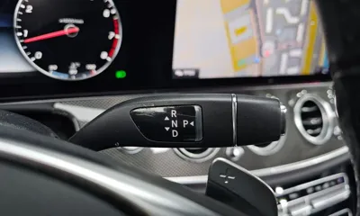 Mercedes-Benz E-Class 2017, 89786 км, за 17874.16 USD - фото 9