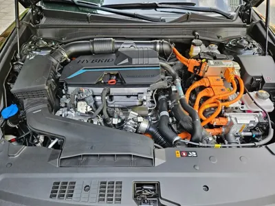 Hyundai Grandeur 2024, 27952 км, за 26825.24 USD - фото 6
