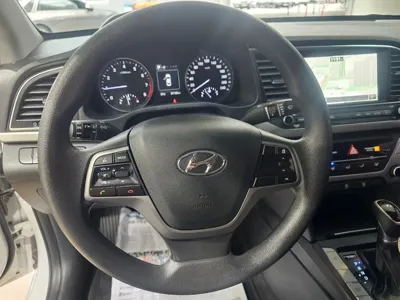 Hyundai Avante 2018, 81146 км, за 6406.53 USD - фото 12