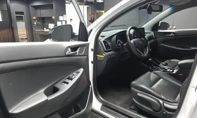 Hyundai Tucson 2019, 59897 км, за 10343.49 USD - фото 10