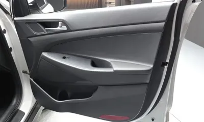 Hyundai Tucson 2019, 59897 км, за 10343.49 USD - фото 24