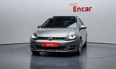 Volkswagen Golf 2016, 101178 км, за 5320.54 USD