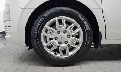 Hyundai Staria 2023, 7532 км, за 20874.36 USD