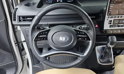 Hyundai Staria 2023, 7532 км, за 20874.36 USD - фото 13