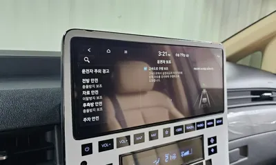 Hyundai Staria 2023, 7532 км, за 20874.36 USD - фото 16