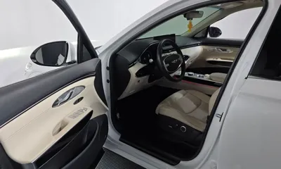 Genesis GV70 2021, 46633 км, за 22725.78 USD - фото 10