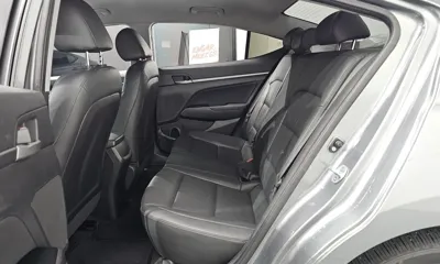 Hyundai Avante 2016, 176086 км, за 4012.17 USD - фото 12
