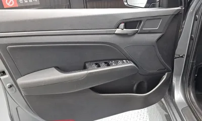 Hyundai Avante 2016, 176086 км, за 4012.17 USD - фото 24