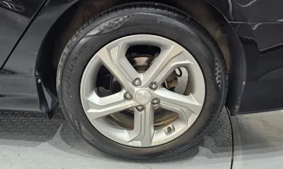 Hyundai Sonata 2018, 100337 км, за 7159.61 USD
