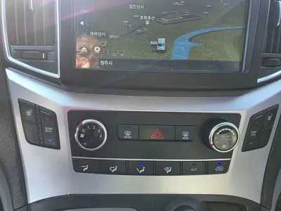 Hyundai Starex 2016, 100216 км, за 8205.33 USD - фото 16