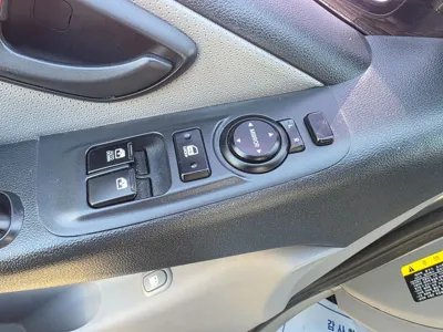 Hyundai Starex 2016, 100216 км, за 8205.33 USD - фото 20
