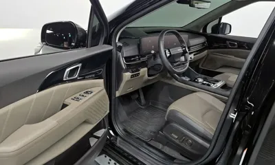 Kia Canival 2025, 6685 км, за 36225.14 USD - фото 10