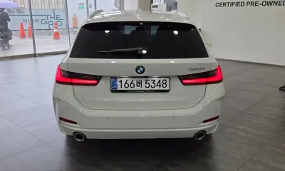BMW 3-Series 2025, 8842 км, за 27179.21 USD
