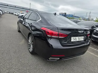 Genesis G80 2018, 197551 км, за 6043.46 USD
