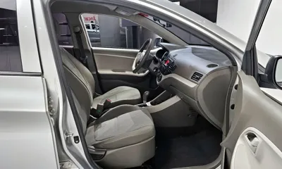 Kia Morning 2016, 210645 км, за 1651.8 USD - фото 10