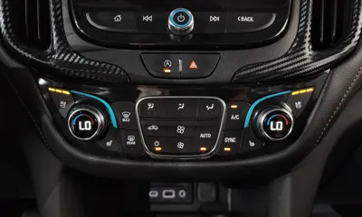 ChevroletGMDaewoo Equinox 2022, 48755 км, за 13254.89 USD - фото 33