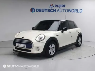 MINI Cooper · 2015 год