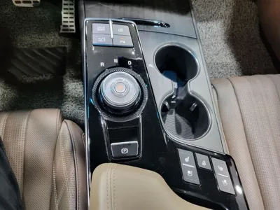 Kia K8 2022, 64183 км, за 15688.59 USD - фото 9