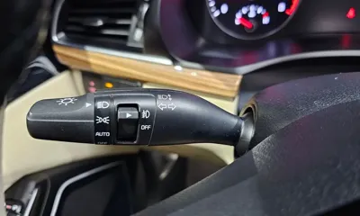 Kia K7 2018, 74179 км, за 11181.17 USD - фото 28