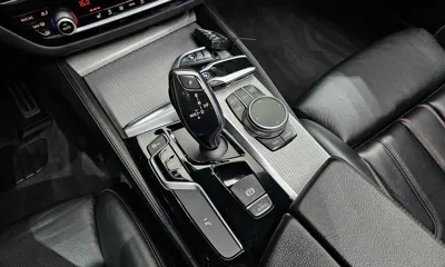 BMW 5-Series 2018, 150502 км, за 14769.59 USD - фото 9