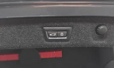 BMW 5-Series 2019, 101568 км, за 14113.17 USD - фото 20