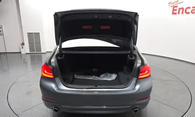 BMW 5-Series 2019, 101568 км, за 14113.17 USD - фото 27