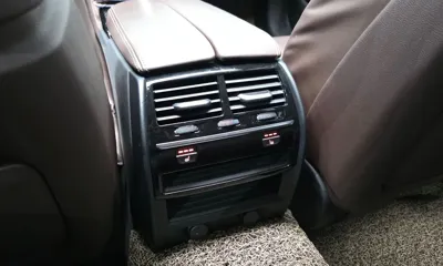 BMW 5-Series 2019, 101568 км, за 14113.17 USD - фото 31