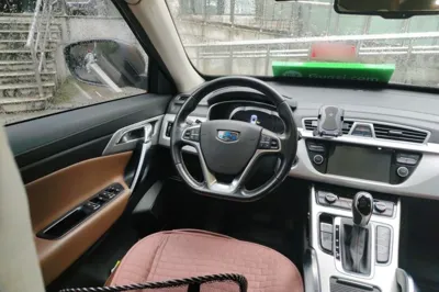 Geely Auto Emgrand X7 Sport 2016, 54300 км, за 5184 USD - фото 7