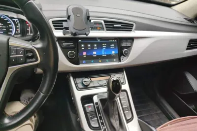 Geely Auto Emgrand X7 Sport 2016, 54300 км, за 5184 USD - фото 10