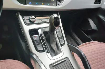 Geely Auto Emgrand X7 Sport 2016, 54300 км, за 5184 USD - фото 11