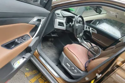Geely Auto Emgrand X7 Sport 2016, 54300 км, за 5184 USD - фото 13