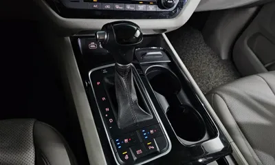 Kia Canival 2015, 67500 км, за 8729.63 USD - фото 9