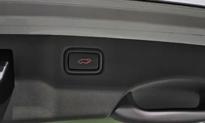 Kia Canival 2015, 67500 км, за 8729.63 USD - фото 20