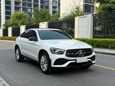 Mercedes-Benz GLC Coupe 2020, 79000 км, за 26381.43 USD