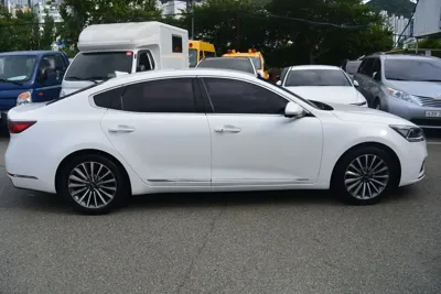 Kia K7 2016, 132067 км, за 6511.69 USD