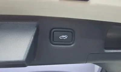 Hyundai Nexo 2019, 53476 км, за 12052.12 USD - фото 37