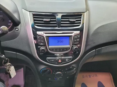 Hyundai Accent 2012, 83000 км, за 2474.44 USD - фото 12