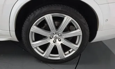 Volvo XC90 2017, 112745 км, за 25027.62 USD